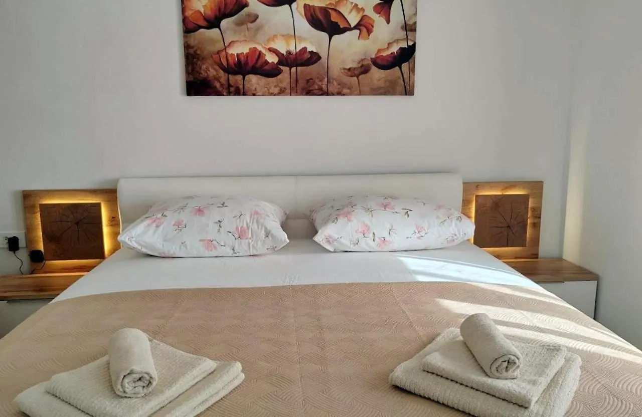 Holiday home Holiday House With A Parking Space Mundanije, Rab - 23396 Rab Town